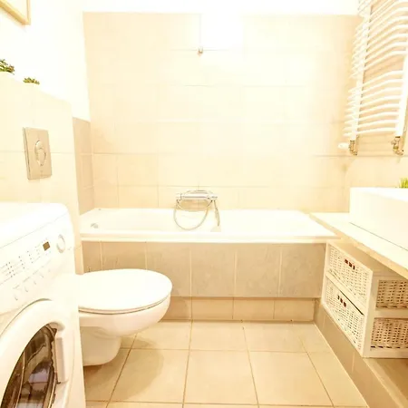 Helapart - Helska Apartment