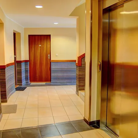 Helapart - Helska Apartment *