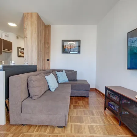 Helapart - Helska Apartamento